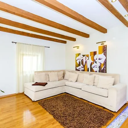 Diocletians Center Apartament Split