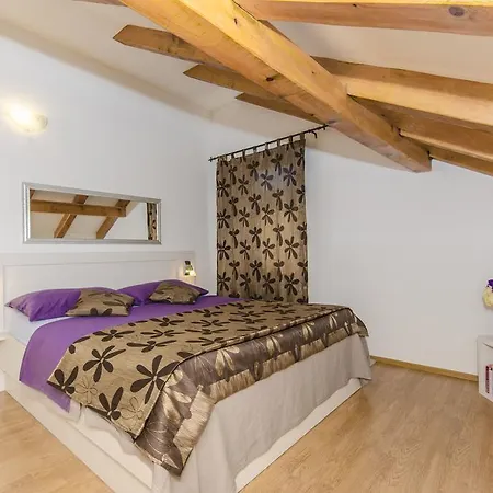 Diocletians Center Apartament *