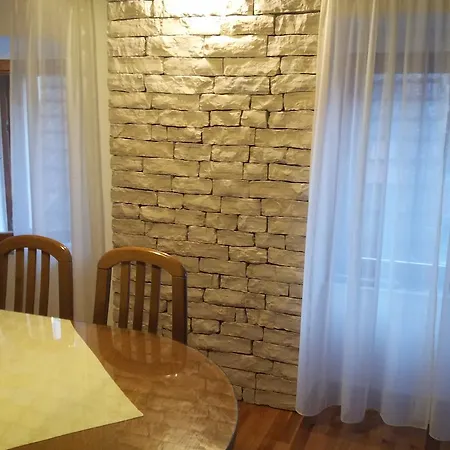 Apartment Diocletians Center *