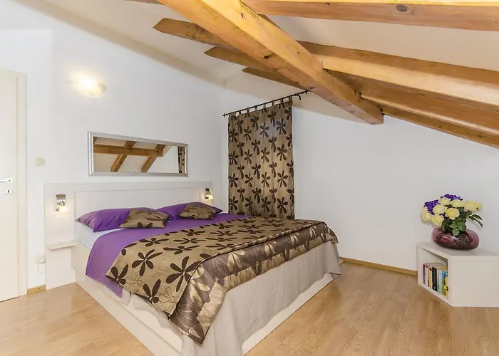 Diocletians Center Apartman *